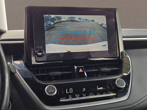 Used 2023 Toyota Corolla SE FWD image 25