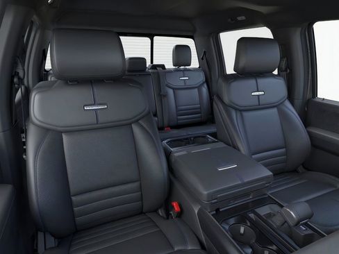 New 2025 Ford F150 Platinum w/ FX4 Off-Road Package image 39