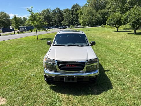 Used 2005 GMC Canyon SLE AWD/4WD image 10