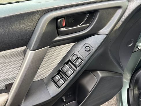 Used 2017 Subaru Forester 2.5i Premium w/ Protection Package #1 image 15