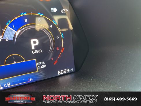 Used 2025 Chevrolet Colorado W/T w/ Advanced Trailering Package image 5