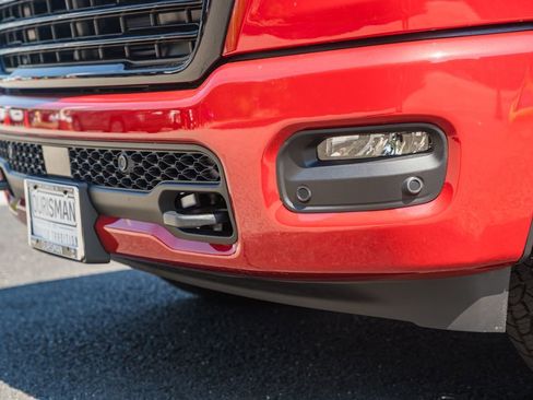 New 2026 RAM 1500 Laramie AWD/4WD image 15