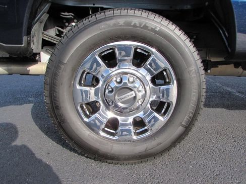 Used 2024 Ford F350 Lariat w/ Chrome Package AWD/4WD image 9