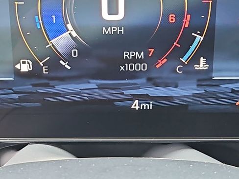 New 2025 Chevrolet Suburban Premier image 10