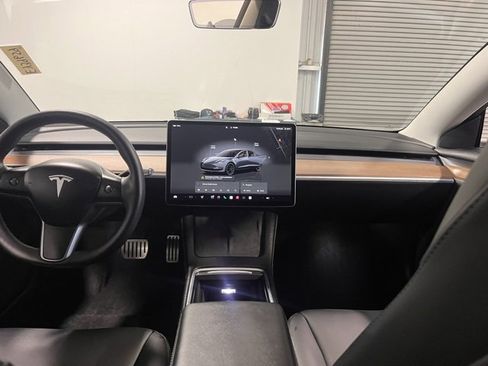 Used 2023 Tesla Model 3 Performance image 20