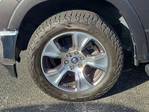 Used 2022 RAM 1500 Laramie image 10