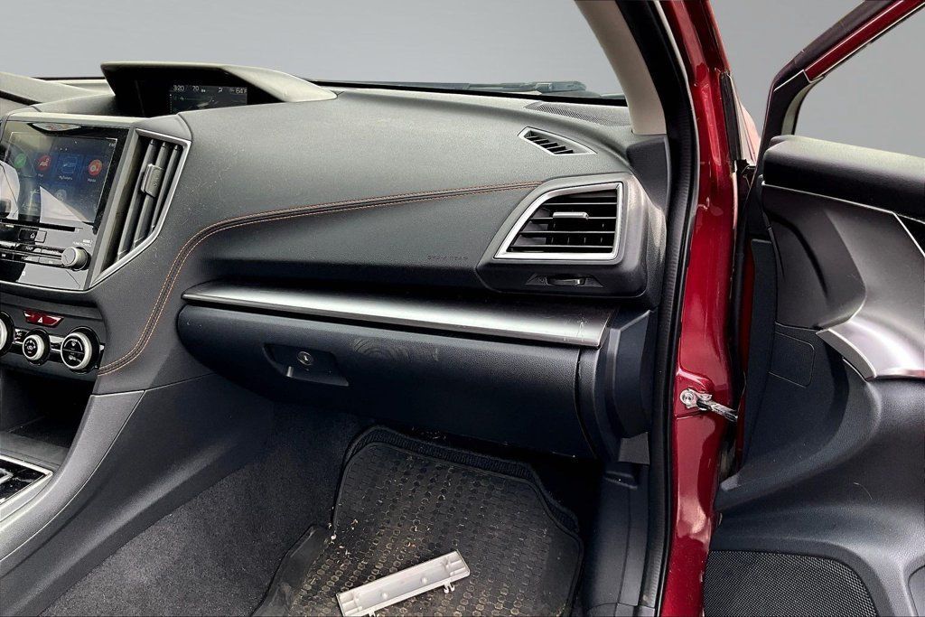 Used 2019 Subaru Crosstrek 2.0i Limited w/ Moonroof Package w/Navigation AWD/4WD image 26