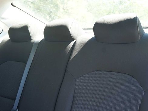 Used 2021 Kia Forte LXS FWD image 21