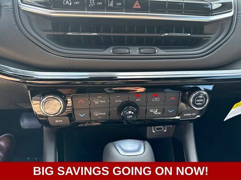 New 2026 Jeep Compass Latitude AWD/4WD image 20