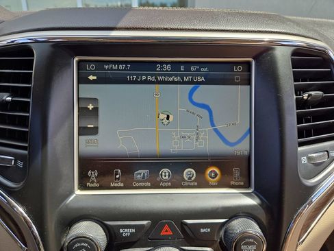 Used 2015 Jeep Grand Cherokee Overland w/ Advanced Technology Group AWD/4WD image 24