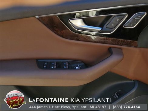 Used 2019 Audi Q7 3.0T Premium image 13