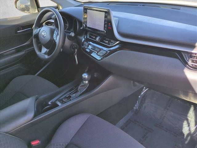 Used 2021 Toyota C-HR LE FWD image 20