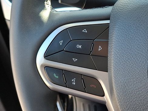 Used 2021 Jeep Cherokee Latitude Lux image 20