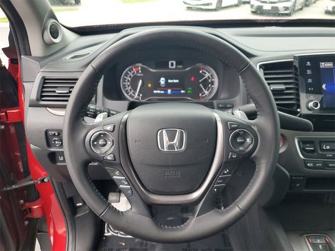 Certified 2023 Honda Ridgeline RTL image 21
