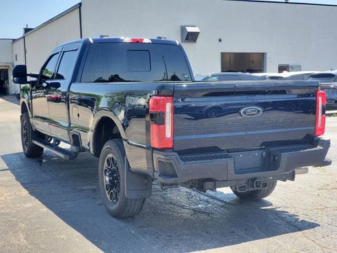 Used 2025 Ford F350 Lariat w/ Black Appearance Package AWD/4WD image 3
