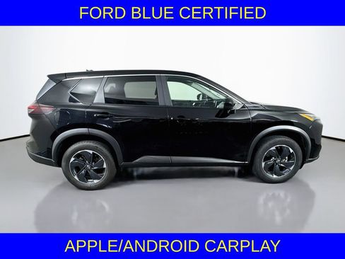 Used 2024 Nissan Rogue SV AWD/4WD image 6