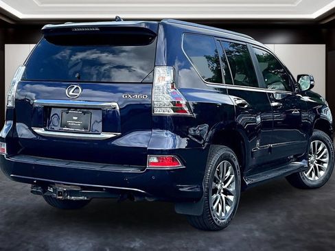 Used 2018 Lexus GX 460 Luxury w/ Preferred Accessory Package AWD/4WD image 6