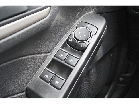 Certified 2022 Ford Escape SE w/ SE Sport Appearance Package image 21