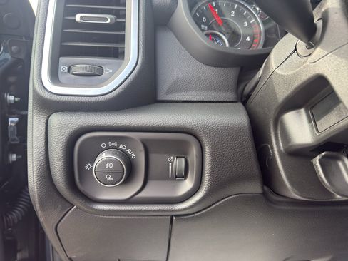 New 2026 RAM 3500 Big Horn AWD/4WD image 10