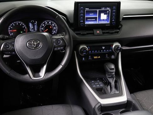 Used 2021 Toyota RAV4 XLE w/ Convenience Package AWD/4WD image 15