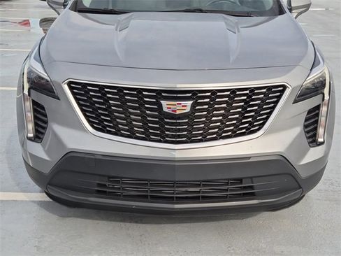 Certified 2023 Cadillac XT4 Luxury image 9