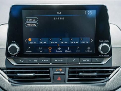 New 2025 Nissan Altima 2.5 S image 18