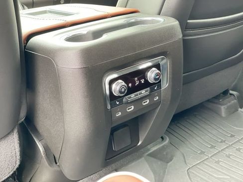 Certified 2024 GMC Yukon Denali Ultimate AWD/4WD image 15