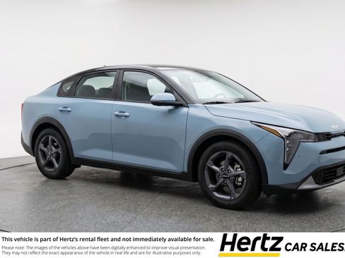 Used 2025 Kia K4 FWD image 1