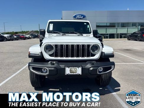 Used 2024 Jeep Wrangler Unlimited Sahara AWD/4WD image 24