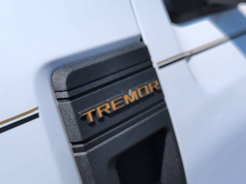 Used 2025 Ford Maverick Tremor AWD/4WD image 10