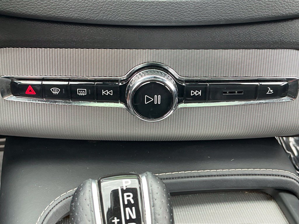 Used 2019 Volvo XC90 T6 R-Design w/ Advanced Package AWD/4WD image 30
