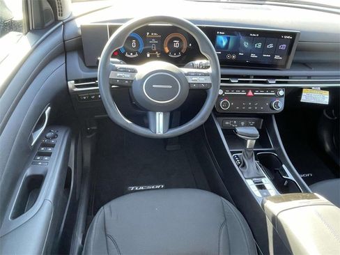 New 2026 Hyundai Tucson SEL image 11