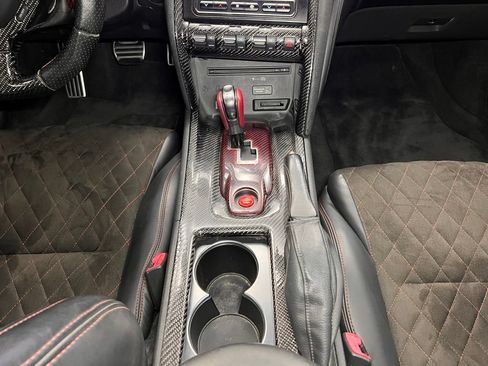 Used 2010 Nissan GT-R Premium AWD/4WD image 17