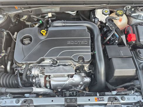 Used 2024 Chevrolet Malibu LT FWD image 25