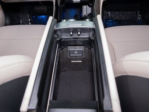 New 2026 Mercedes-Benz GLC 350e 4MATIC image 22