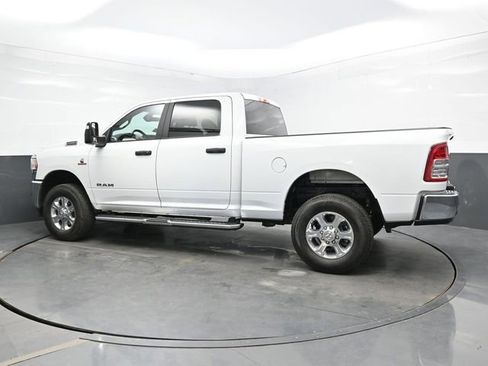 Used 2023 RAM 2500 Big Horn w/ Level 1 Equipment Group image 4