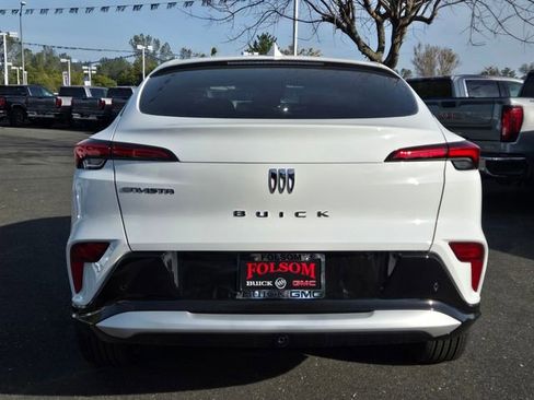 New 2026 Buick Envision Avenir image 5