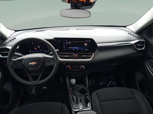 Used 2024 Chevrolet TrailBlazer LT image 24