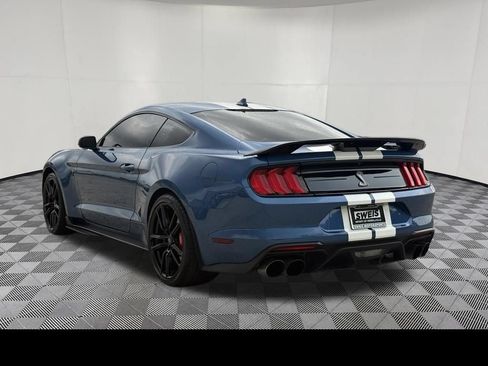 Used 2021 Ford Mustang Shelby GT500 w/ Technology Package RWD image 8