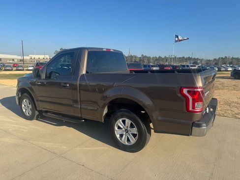 Used 2016 Ford F150 XLT image 5