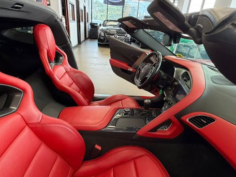 Used 2014 Chevrolet Corvette Stingray Coupe RWD image 37