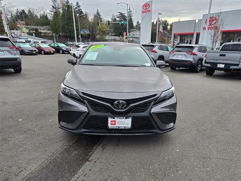Certified 2023 Toyota Camry SE image 2