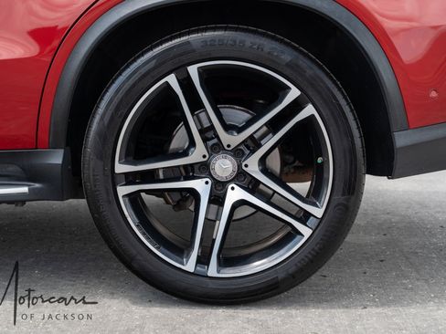 Used 2016 Mercedes-Benz GLE 450 4MATIC Coupe w/ Parking Assist Package image 39