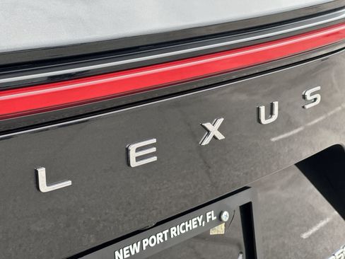 Used 2025 Lexus NX 250 FWD w/ Accessory Package (Z1) image 18