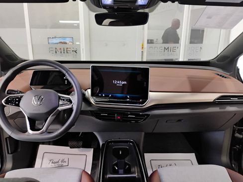Used 2024 Volkswagen ID.4 Pro image 62
