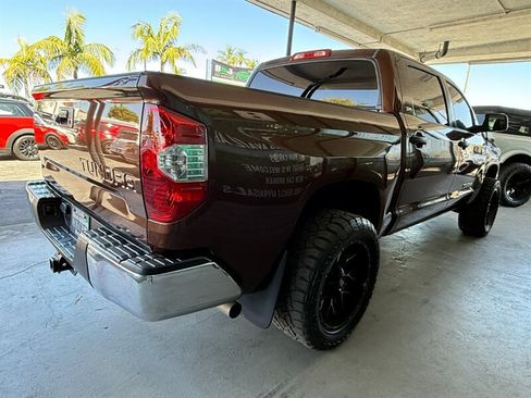 Used 2017 Toyota Tundra SR5 RWD image 9