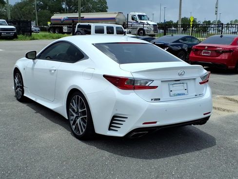 Used 2016 Lexus RC 200t RWD image 5