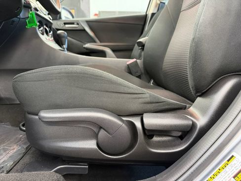 Used 2013 MAZDA MAZDA3 i Sport FWD image 34
