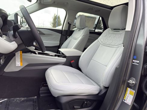 New 2026 Ford Explorer Platinum w/ LUX Leather Package image 13