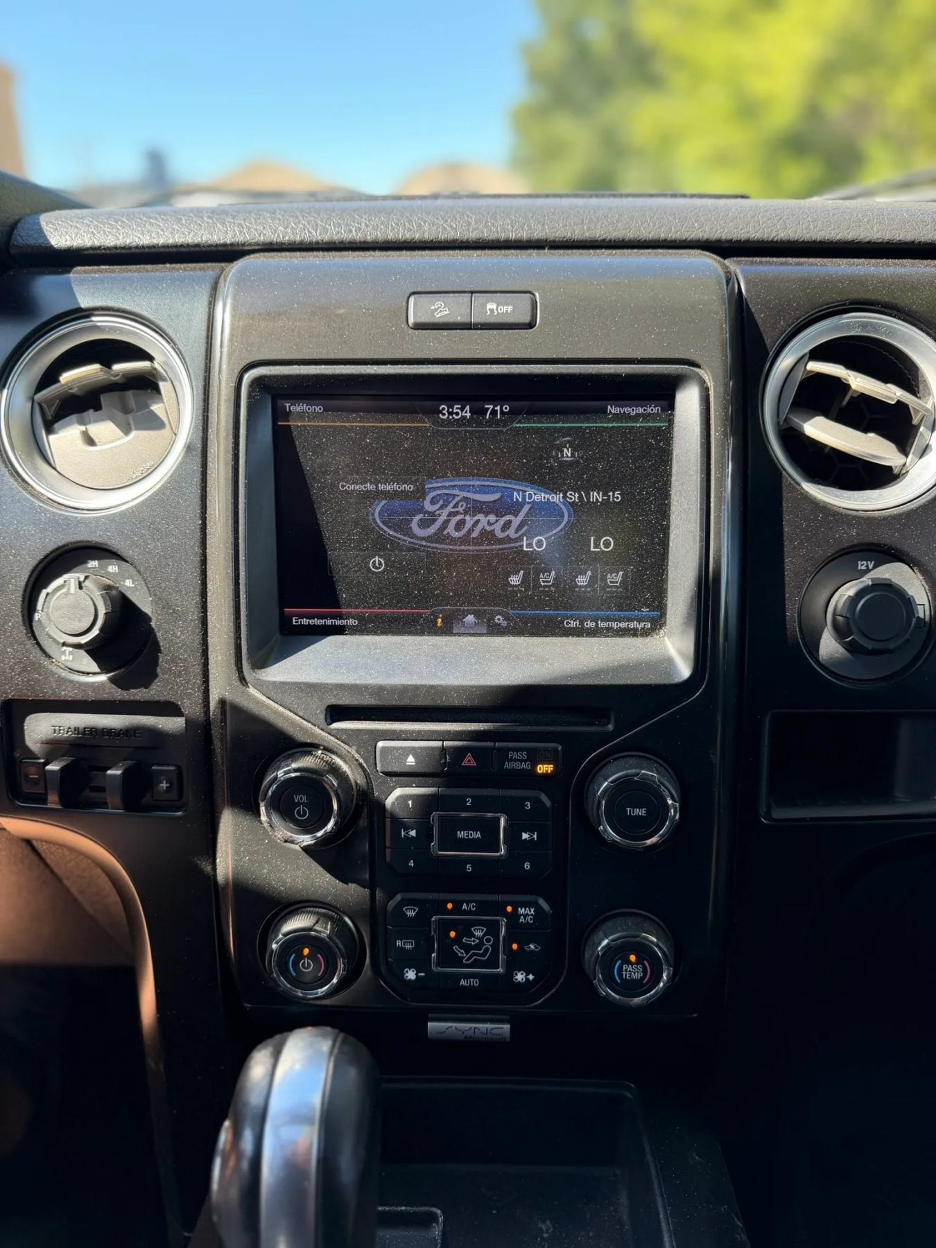 Used 2013 Ford F150 FX4 w/ Luxury Equipment Group AWD/4WD image 14